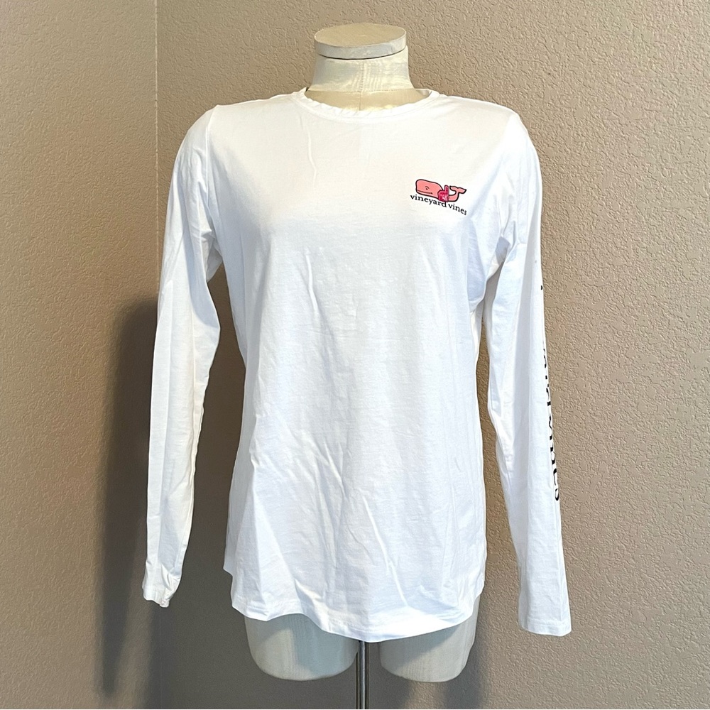 Vineyard Vines white graphic long sleeve top
